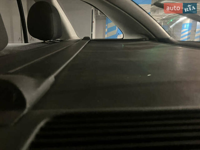 Шкода Фабия, объемом двигателя 1.9 л и пробегом 326 тыс. км за 3490 $, фото 20 на Automoto.ua