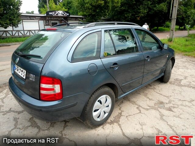 Шкода Фабия, объемом двигателя 1.4 л и пробегом 240 тыс. км за 3600 $, фото 3 на Automoto.ua