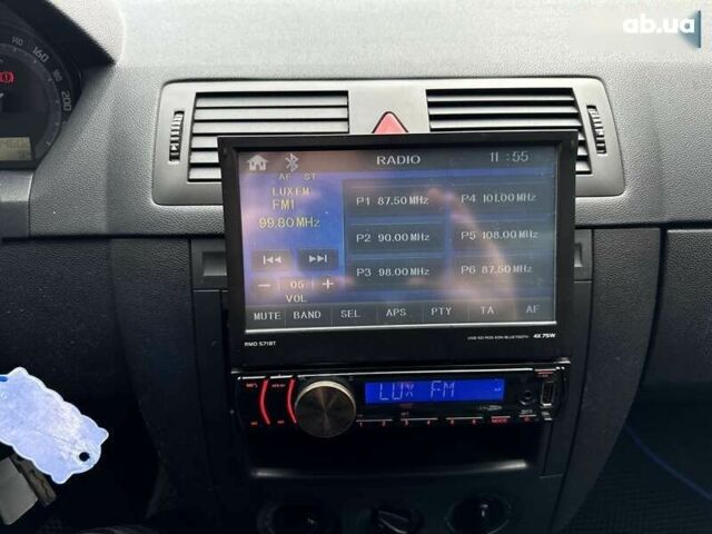 Шкода Фабия, объемом двигателя 1.4 л и пробегом 204 тыс. км за 4999 $, фото 28 на Automoto.ua