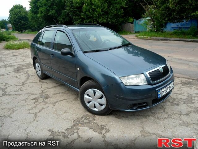 Шкода Фабия, объемом двигателя 1.4 л и пробегом 240 тыс. км за 3600 $, фото 4 на Automoto.ua
