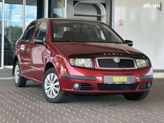 Шкода Фабия, объемом двигателя 1.2 л и пробегом 300 тыс. км за 2550 $, фото 2 на Automoto.ua