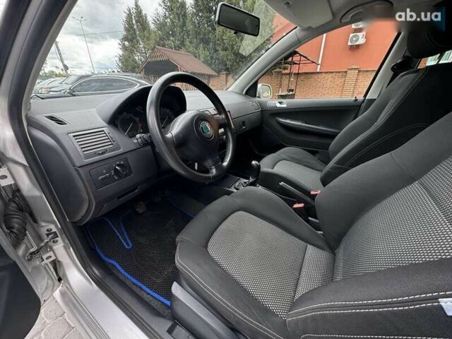 Шкода Фабия, объемом двигателя 1.4 л и пробегом 204 тыс. км за 4999 $, фото 1 на Automoto.ua