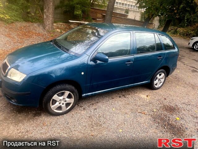 Шкода Фабия, объемом двигателя 1.4 л и пробегом 300 тыс. км за 3000 $, фото 2 на Automoto.ua