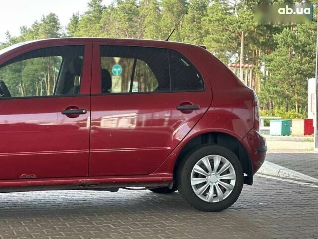 Шкода Фабия, объемом двигателя 1.2 л и пробегом 300 тыс. км за 2550 $, фото 8 на Automoto.ua