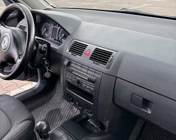 Шкода Фабия, объемом двигателя 1.39 л и пробегом 227 тыс. км за 4300 $, фото 9 на Automoto.ua