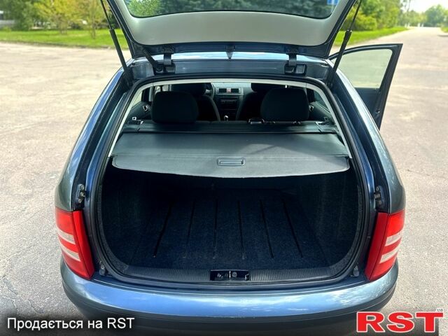 Шкода Фабия, объемом двигателя 1.2 л и пробегом 180 тыс. км за 3200 $, фото 8 на Automoto.ua