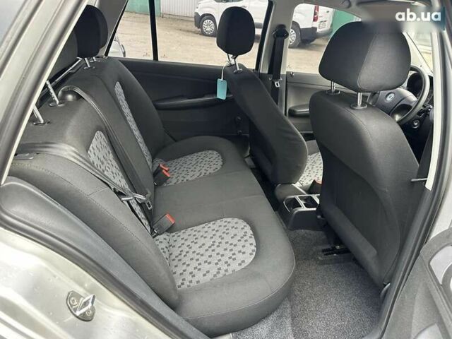 Шкода Фабия, объемом двигателя 1.2 л и пробегом 158 тыс. км за 4390 $, фото 22 на Automoto.ua