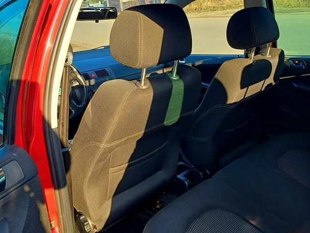 Шкода Фабія, об'ємом двигуна 1.4 л та пробігом 220 тис. км за 3950 $, фото 2 на Automoto.ua