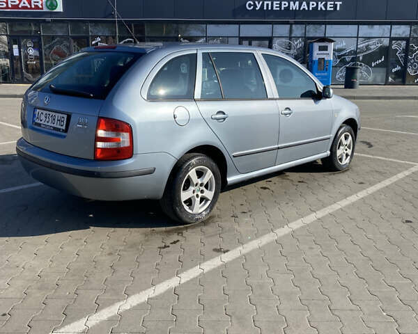 Шкода Фабия, объемом двигателя 1.4 л и пробегом 216 тыс. км за 3250 $, фото 4 на Automoto.ua