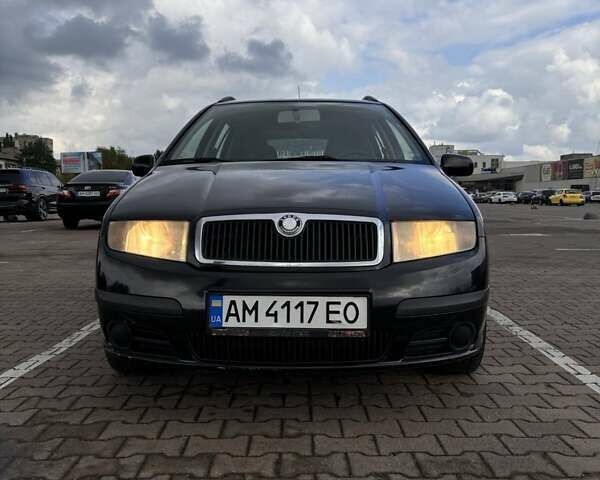 Шкода Фабия, объемом двигателя 1.39 л и пробегом 227 тыс. км за 4300 $, фото 18 на Automoto.ua