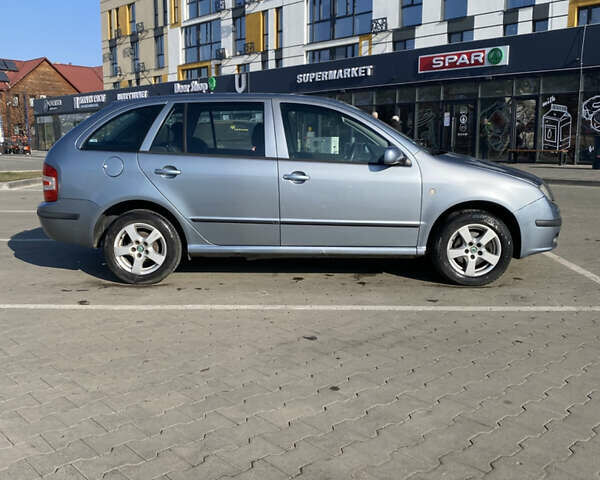 Шкода Фабия, объемом двигателя 1.4 л и пробегом 216 тыс. км за 3250 $, фото 3 на Automoto.ua