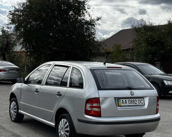 Шкода Фабия, объемом двигателя 1.4 л и пробегом 200 тыс. км за 3500 $, фото 4 на Automoto.ua