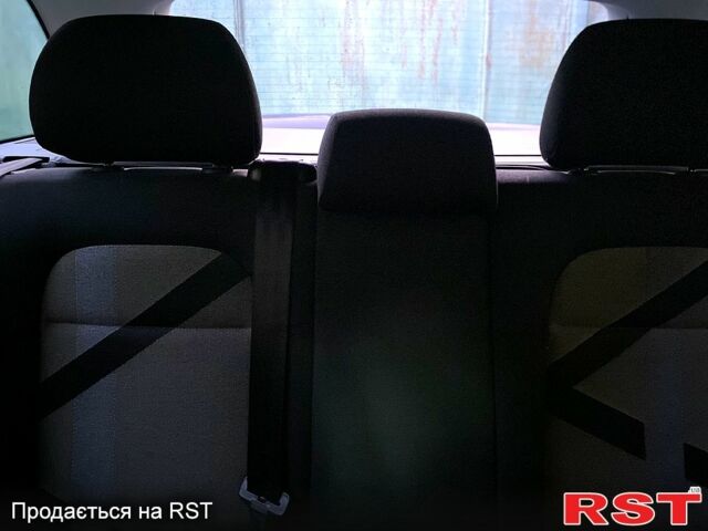 Шкода Фабія, об'ємом двигуна 1.4 л та пробігом 0 тис. км за 5500 $, фото 6 на Automoto.ua