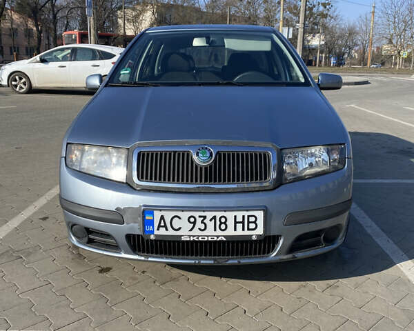 Шкода Фабия, объемом двигателя 1.4 л и пробегом 216 тыс. км за 3250 $, фото 2 на Automoto.ua