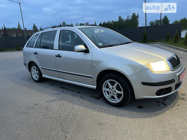 Шкода Фабія, об'ємом двигуна 1.4 л та пробігом 216 тис. км за 4100 $, фото 12 на Automoto.ua