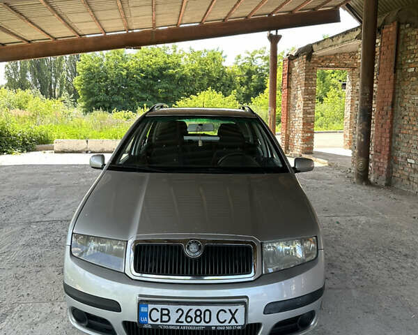 Шкода Фабія, об'ємом двигуна 1.4 л та пробігом 180 тис. км за 4200 $, фото 14 на Automoto.ua