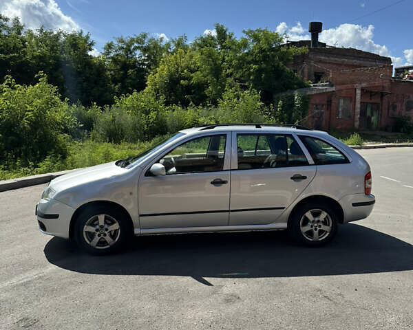 Шкода Фабія, об'ємом двигуна 1.4 л та пробігом 180 тис. км за 4200 $, фото 8 на Automoto.ua