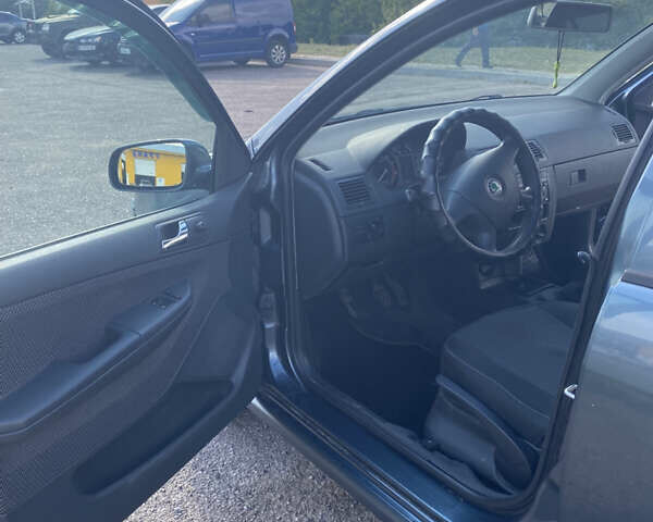 Шкода Фабія, об'ємом двигуна 1.4 л та пробігом 226 тис. км за 4354 $, фото 5 на Automoto.ua