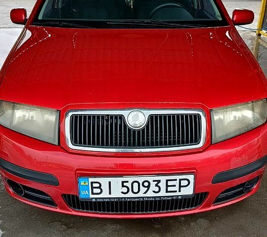 Шкода Фабия, объемом двигателя 14 л и пробегом 300 тыс. км за 2200 $, фото 1 на Automoto.ua