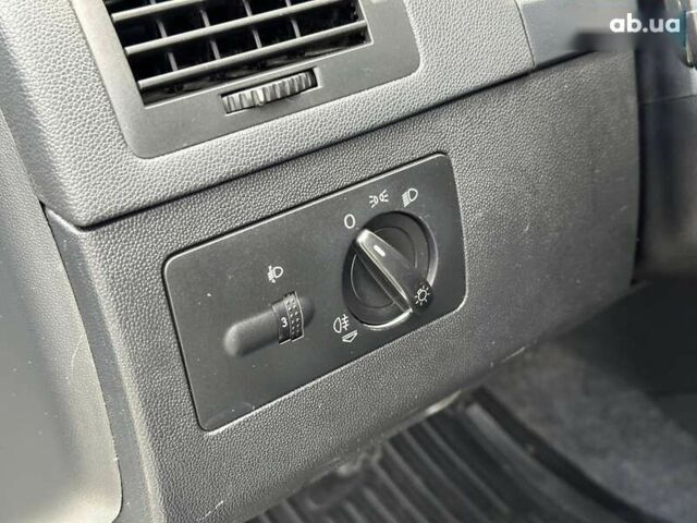 Шкода Фабия, объемом двигателя 1.2 л и пробегом 158 тыс. км за 4690 $, фото 17 на Automoto.ua