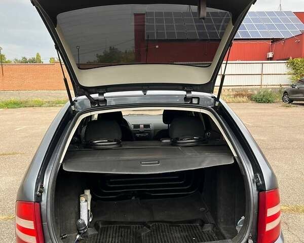 Шкода Фабия 2007 в Кривом Роге на Automoto.ua Шкода Фабия, объемом двигателя 1.2 л и пробегом 180 тыс. км за 3699 $, фото 3 на Automoto.ua