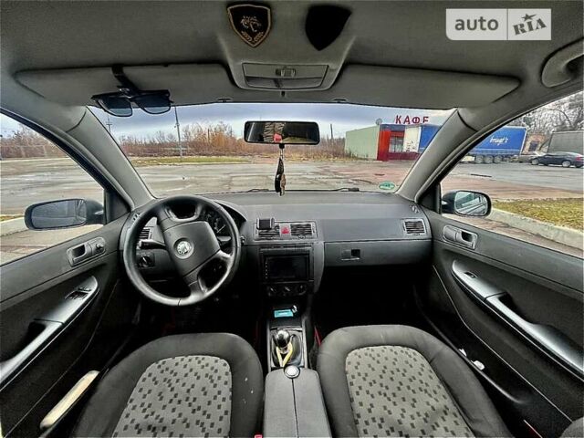 Шкода Фабия, объемом двигателя 1.4 л и пробегом 248 тыс. км за 4700 $, фото 11 на Automoto.ua