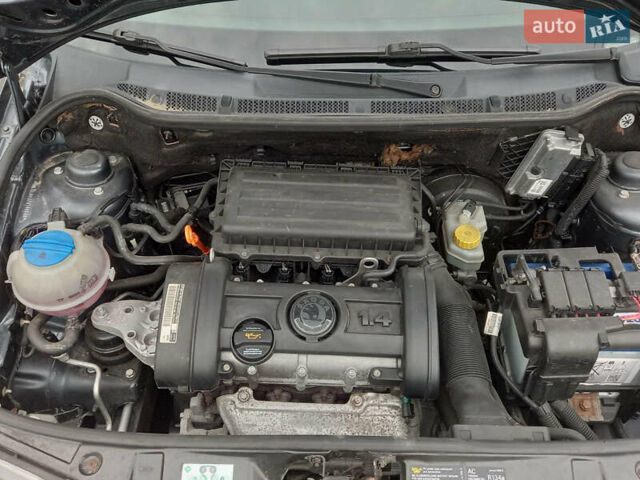 Шкода Фабия, объемом двигателя 1.4 л и пробегом 215 тыс. км за 4200 $, фото 9 на Automoto.ua