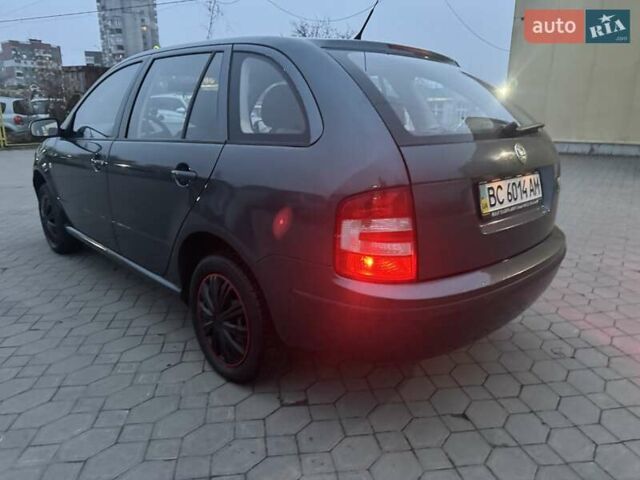 Шкода Фабия, объемом двигателя 1.2 л и пробегом 250 тыс. км за 2999 $, фото 5 на Automoto.ua