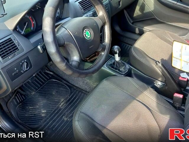 Шкода Фабія 2007 у Харкові на Automoto.ua Шкода Фабія, об'ємом двигуна 1.4 л та пробігом 252 тис. км за 5000 $, фото 6 на Automoto.ua
