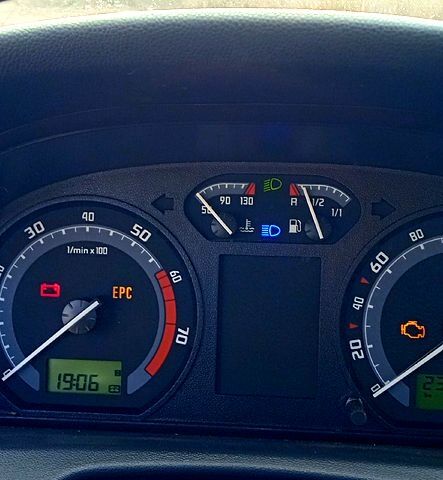 Шкода Фабия, объемом двигателя 12 л и пробегом 236 тыс. км за 3900 $, фото 1 на Automoto.ua