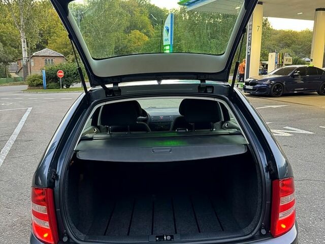 Шкода Фабия, объемом двигателя 1.4 л и пробегом 133 тыс. км за 5300 $, фото 9 на Automoto.ua