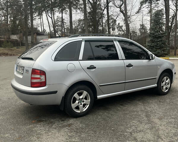 Шкода Фабия, объемом двигателя 1.39 л и пробегом 275 тыс. км за 3700 $, фото 7 на Automoto.ua