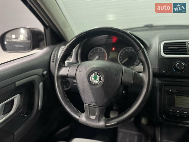 Шкода Фабия, объемом двигателя 1.6 л и пробегом 260 тыс. км за 5950 $, фото 32 на Automoto.ua
