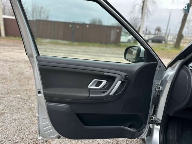 Шкода Фабия, объемом двигателя 1.4 л и пробегом 224 тыс. км за 5800 $, фото 18 на Automoto.ua