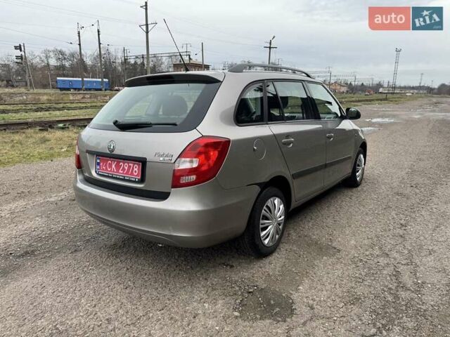 Шкода Фабія, об'ємом двигуна 1.6 л та пробігом 244 тис. км за 4850 $, фото 26 на Automoto.ua