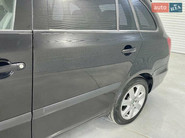 Шкода Фабия, объемом двигателя 1.6 л и пробегом 260 тыс. км за 5950 $, фото 12 на Automoto.ua
