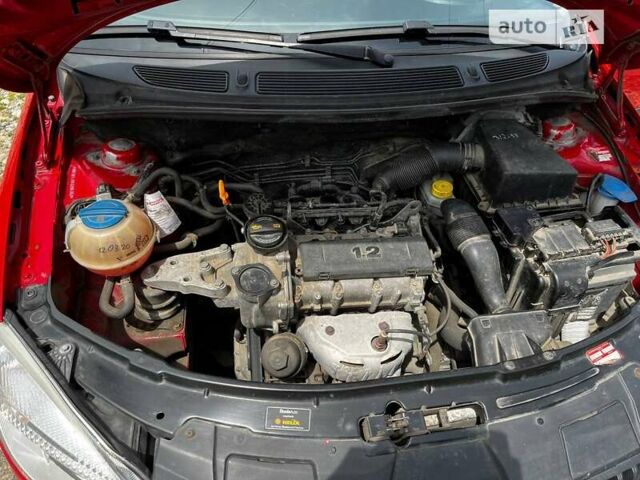Шкода Фабия, объемом двигателя 1.2 л и пробегом 196 тыс. км за 4000 $, фото 8 на Automoto.ua