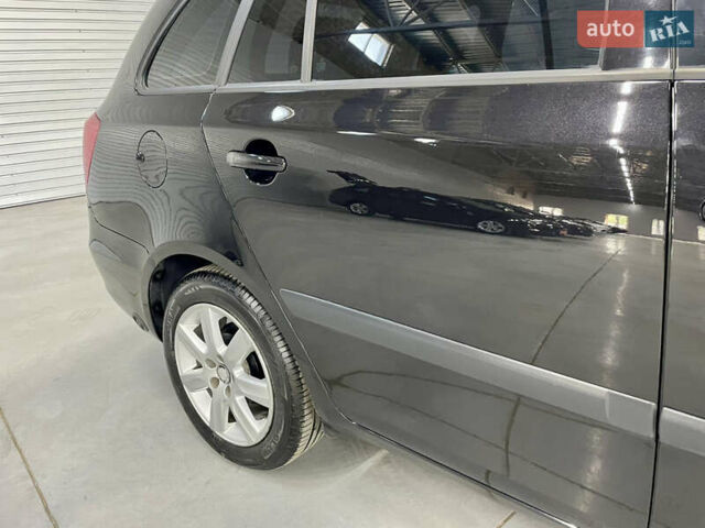Шкода Фабия, объемом двигателя 1.6 л и пробегом 260 тыс. км за 5950 $, фото 17 на Automoto.ua
