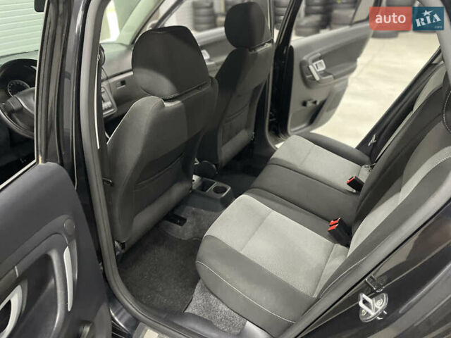 Шкода Фабия, объемом двигателя 1.6 л и пробегом 260 тыс. км за 5950 $, фото 29 на Automoto.ua