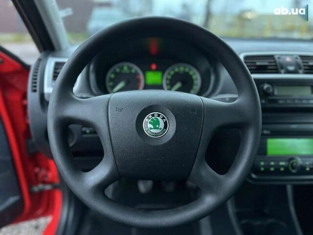 Шкода Фабия, объемом двигателя 1.6 л и пробегом 156 тыс. км за 6200 $, фото 25 на Automoto.ua