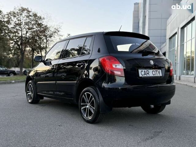 Шкода Фабія, об'ємом двигуна 1.4 л та пробігом 186 тис. км за 5500 $, фото 4 на Automoto.ua