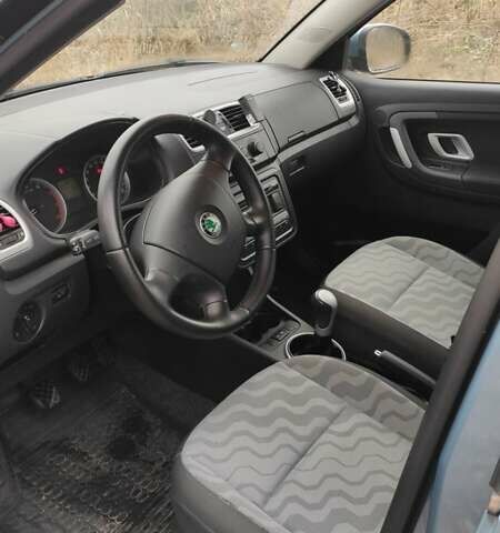 Шкода Фабия, объемом двигателя 1.39 л и пробегом 200 тыс. км за 6000 $, фото 5 на Automoto.ua