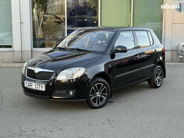 Шкода Фабія, об'ємом двигуна 1.4 л та пробігом 186 тис. км за 5500 $, фото 2 на Automoto.ua