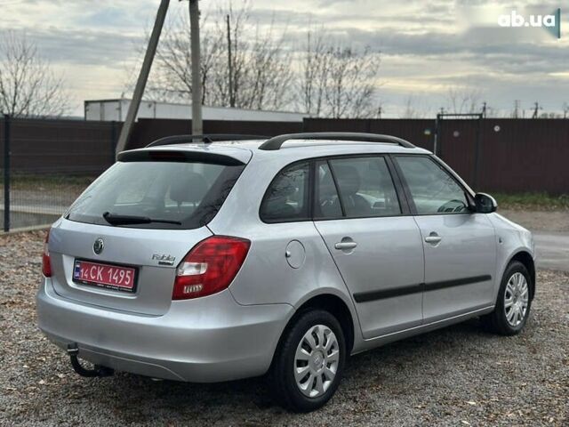 Шкода Фабия, объемом двигателя 1.4 л и пробегом 227 тыс. км за 5500 $, фото 17 на Automoto.ua