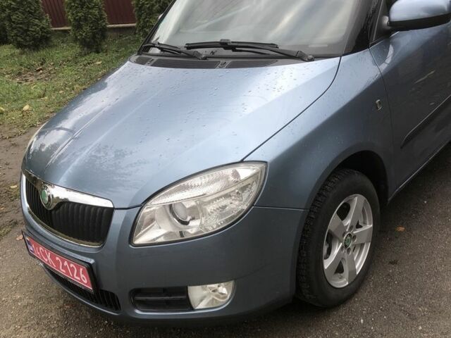 Шкода Фабия, объемом двигателя 1.6 л и пробегом 238 тыс. км за 7600 $, фото 1 на Automoto.ua