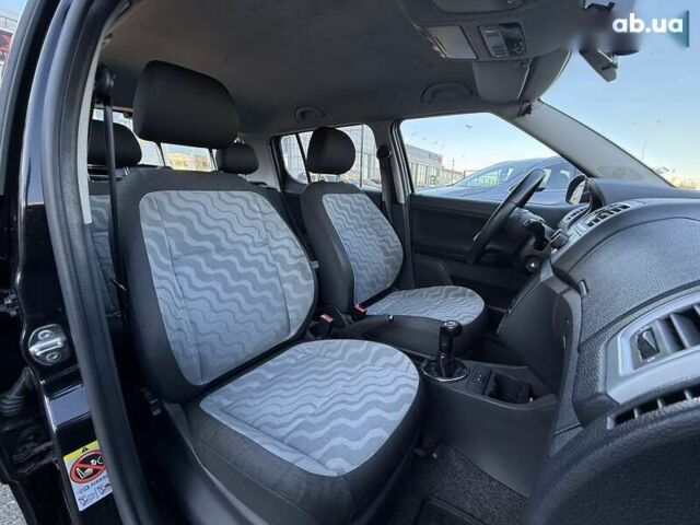 Шкода Фабія, об'ємом двигуна 1.4 л та пробігом 186 тис. км за 5500 $, фото 13 на Automoto.ua