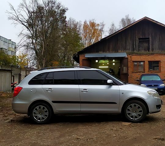 Шкода Фабия, объемом двигателя 1.9 л и пробегом 300 тыс. км за 5100 $, фото 3 на Automoto.ua