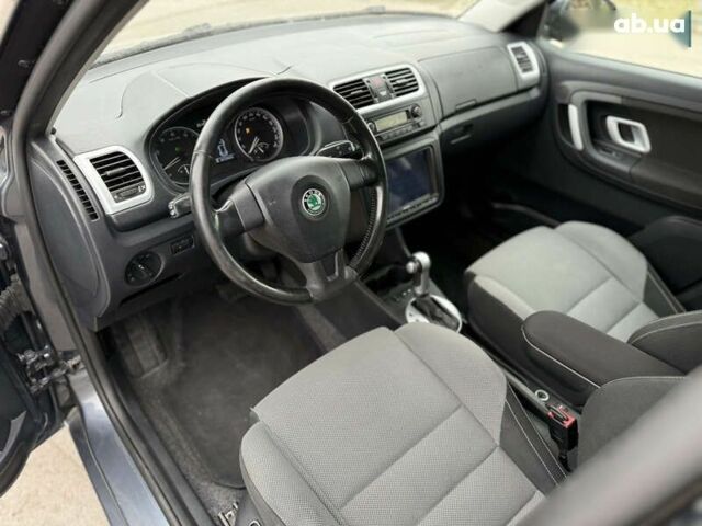 Шкода Фабия, объемом двигателя 1.6 л и пробегом 230 тыс. км за 6900 $, фото 13 на Automoto.ua