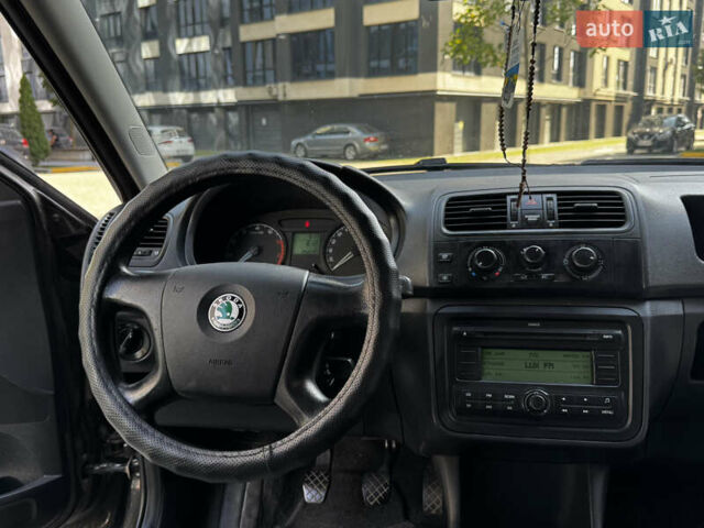 Шкода Фабия, объемом двигателя 1.2 л и пробегом 240 тыс. км за 4450 $, фото 46 на Automoto.ua