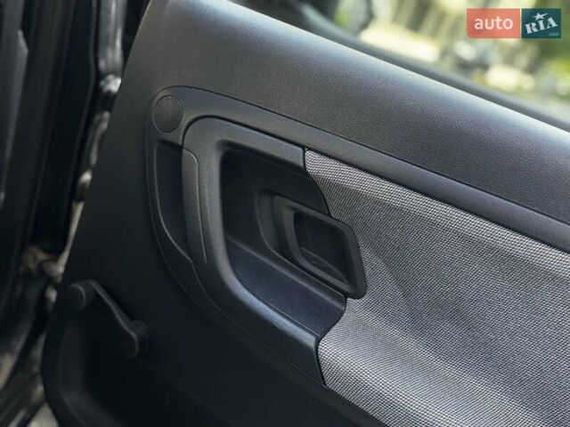 Шкода Фабия, объемом двигателя 1.2 л и пробегом 240 тыс. км за 4450 $, фото 37 на Automoto.ua